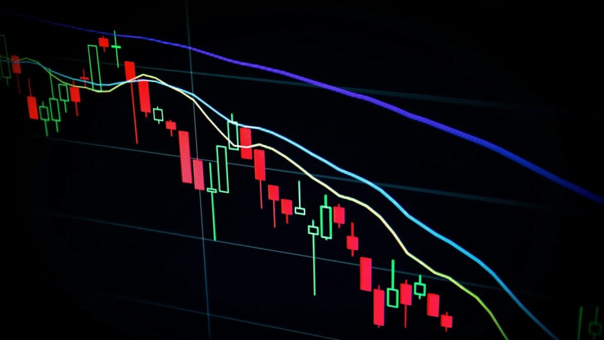 El Ibex 35 quiere cambiar la tendencia; tímidas alzas en los futuros
