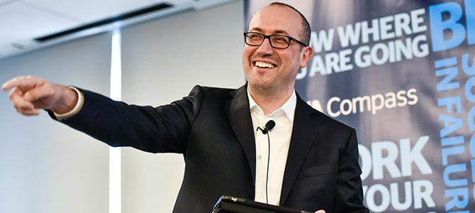 BBVA deja abierta la posibilidad de nuevas recompras de acciones tras anunciar programa de 2.000 millones de euros
