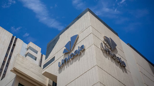 Unicaja y Garántia destinan 160 millones de euros a pymes y autónomos