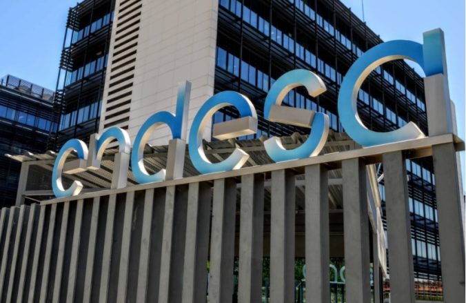Endesa crea un fondo de 25 millones para comprar materias y equipos contra el coronavirus
