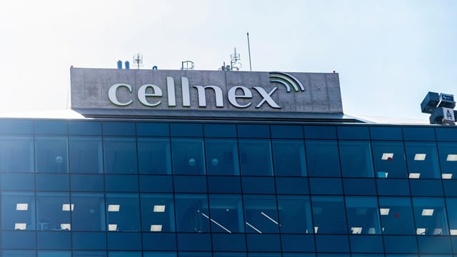 Cellnex pierde 97 millones de euros hasta junio y anuncia un plan de recompra por 200 millones