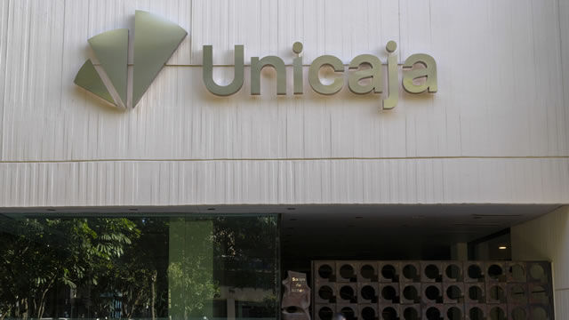 Unicaja preconcede 1.000 millones de euros en préstamos de anticipos de ayudas PAC
