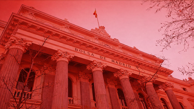 El Ibex 35 pone en peligro los 19.000 puntos lastrado por el petróleo, la deuda y los bancos