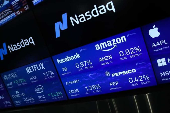 Cómo comprar acciones fácilmente desde casa