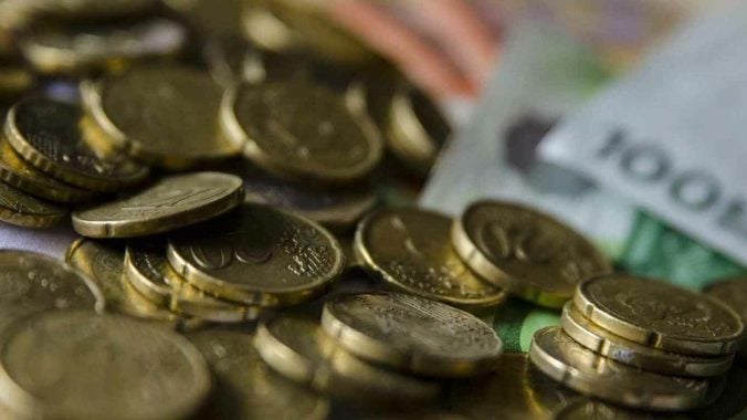 El Tesoro Público coloca 5.990 millones en subasta de bonos y obligaciones del Estado