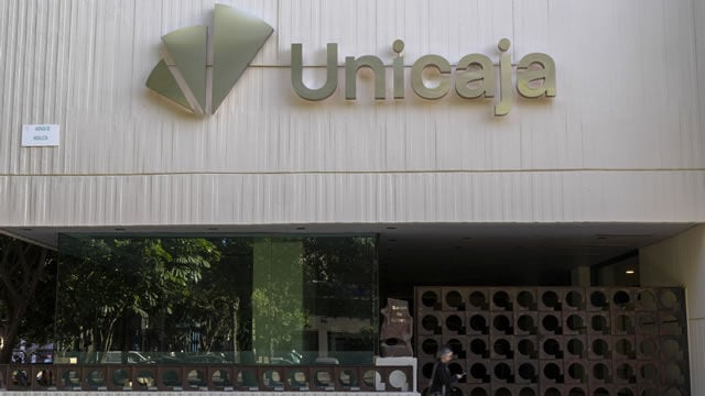 Un banco del Ibex 35 que sube puede doblar su subida de doble dígito en el último mes