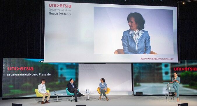 Ana Botín anuncia que Santander concederá 125.000 becas más de las comprometidas hasta 2021