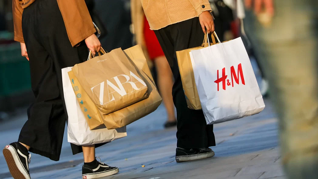 Inditex deja atrás a H&M en Bolsa ¡y los analistas esperan que la brecha crezca!