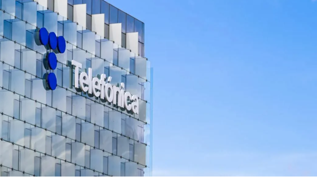 Telefónica: acuerdo para comprar Netomnia por 2.000 millones de libras en Reino Unido