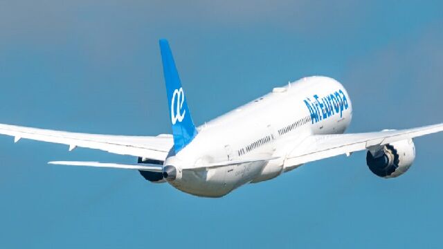 Turkish Airlines entra en Air Europa con 300 millones: ¿Qué hará IAG con su 20%?