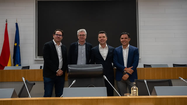 José Antonio Martínez Aguilar, CEO y fundador de Making Science, presenta The Intelligence Advantage, su guía para liderar en la era de la inteligencia artificial