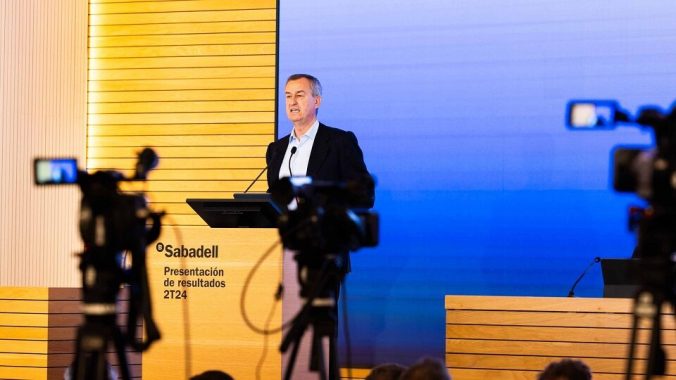 González Bueno (Sabadell): "la regulación bancaria en Europa ha destruido valor"