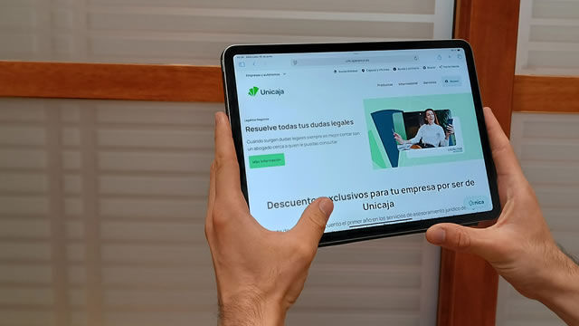 Unicaja alcanza un acuerdo con Legálitas para incorporar sus servicios de asesoría jurídica a pymes y autónomos en ‘SolucionaT’
