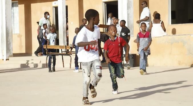 Fundació Fluidra lidera la construcción de una “piscina social” en Senegal