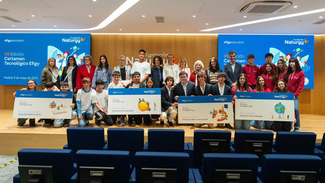 Las Efigy Girls de Fundación Naturgy presentan a la vicepresidenta Sara Aagesen los proyectos con los que quieren revolucionar el futuro del sector energético