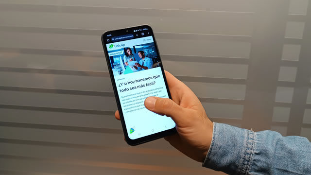 Unicaja refuerza las soluciones profesionales para pymes y autónomos y unifica sus servicios no financieros en un espacio exclusivo