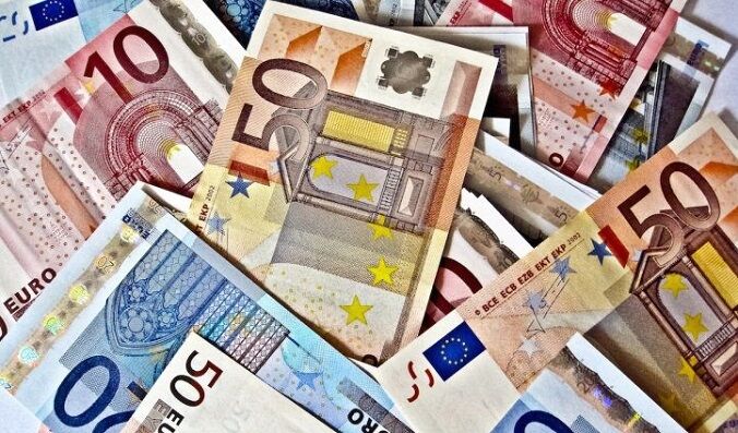 España podría empezar a considerar paraísos fiscales a Andorra, Chipre, Irlanda, Chequia y Luxemburgo