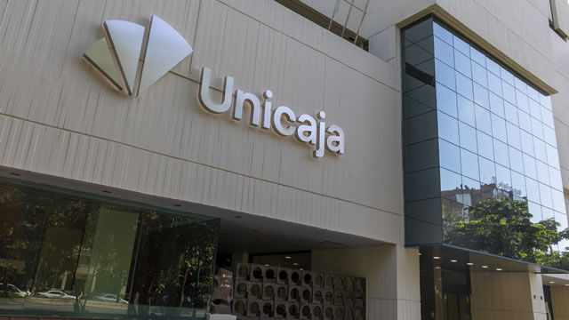 Unicaja activa una línea especial de financiación al 0% para apoyar a los afectados por las inundaciones