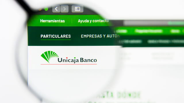 Unicaja se une al patronato de la Fundación del Instituto Español de Analistas