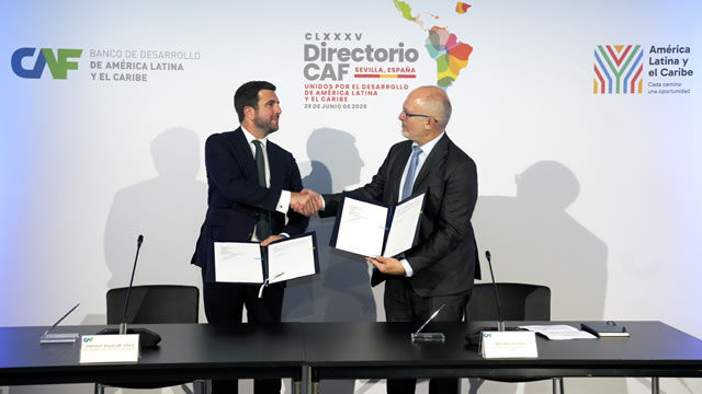 Cox y CAF firman una financiación verde de 30 millones de dólares para acelerar la transición energética en América Latina y Caribe