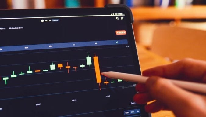 Ventajas y Desventajas de Operar con Futuros Financieros