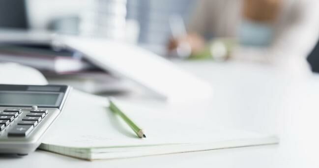 Leve recuperación de la facturación empresarial en España, pero ampliándose las divergencias