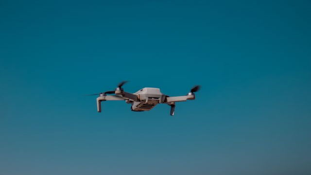 Axon mira hacia el futuro a través de los drones aturdidores