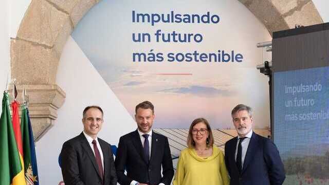 Cox arranca en Extremadura su plan nacional de más de 200 comunidades energéticas