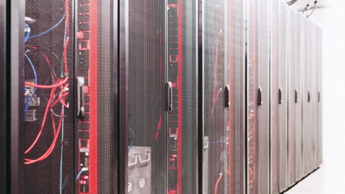 ¿Por qué invertir en el financiamiento de centros de datos antes que chips de IA?