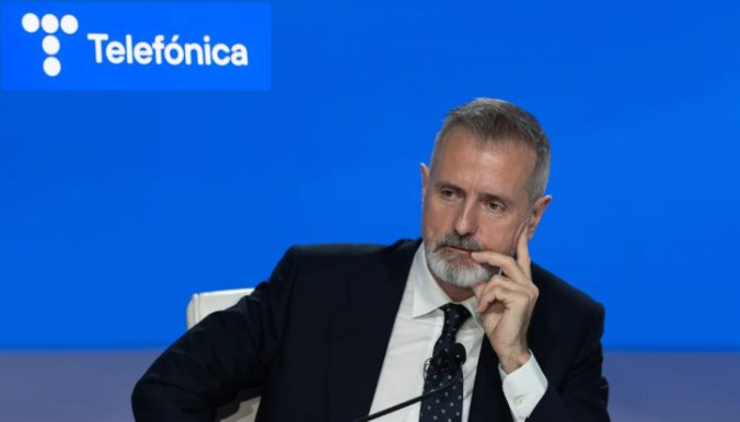 El presidente de Telefónica aboga por el desarrollo tecnológico en Europa para reforzar su soberanía