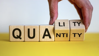 ¿Son los fondos más grandes los más rentables?