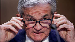 Powell avisa: fuerte actividad económica, bajo desempleo pero alta inflación aún