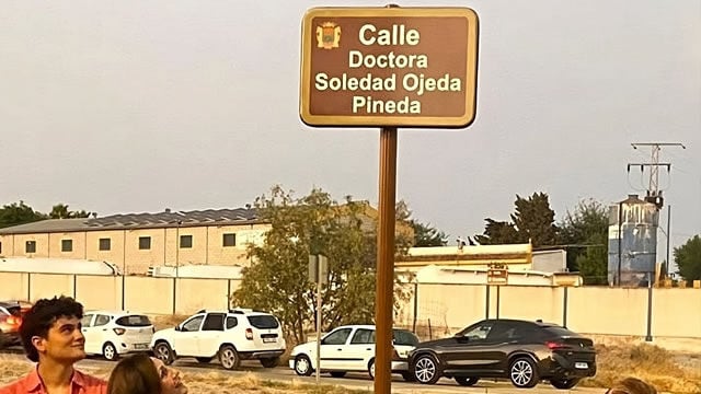 Moriles dedica una calle a la doctora Soledad Ojeda