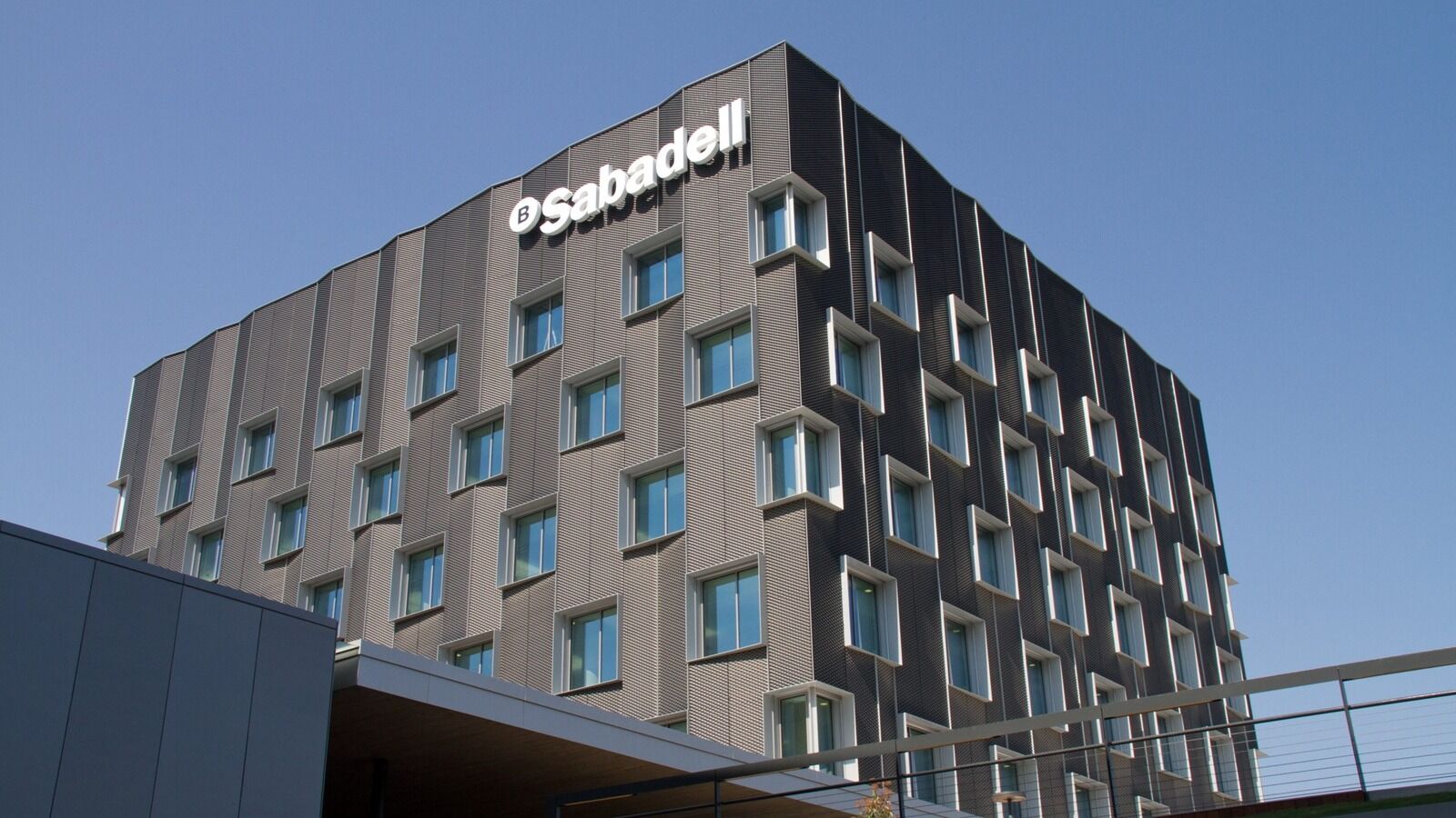 Banco Sabadell sede 1600 Sede de Banco Sabadell