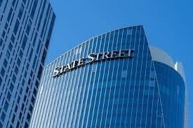 State Street cumple en 2025 y decepciona en objetivos para 2026