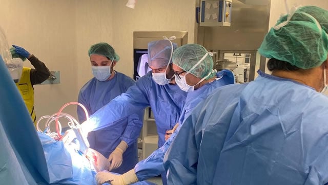 Cirug&iacute;a de pr&oacute;tesis de cadera