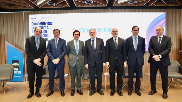 El Instituto Español de Analistas propone simplificar la regulación bancaria europea para fomentar crédito, innovación y competitividad