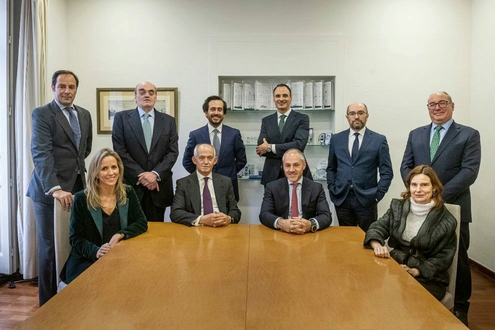 Atl Capital apuesta por Laboratorios Rovi, Grifols, Sabadell, Unicaja y Acerinox
