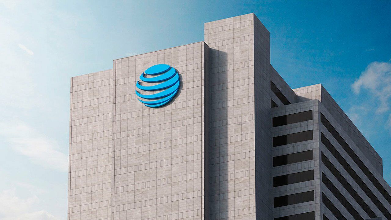 AT&T dividirá los dividendos tras la escisión de WarnerMedia