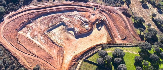 Berkeley: peligra su proyecto de la mina  por la nueva ley ecológica