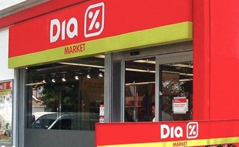 Tienda de la cadena de supermercados DIA