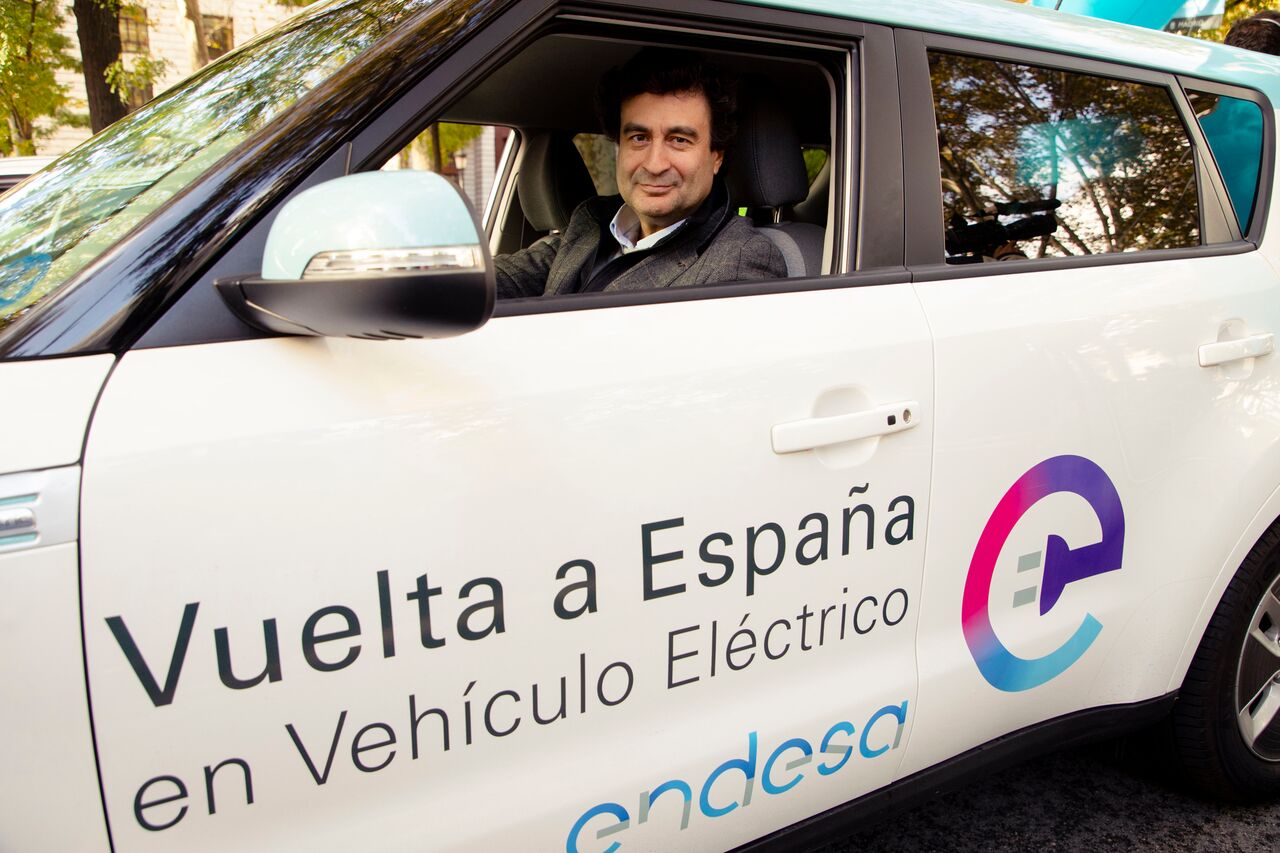 Se estrena la serie de la II vuelta a España en vehículo eléctrico de Endesa