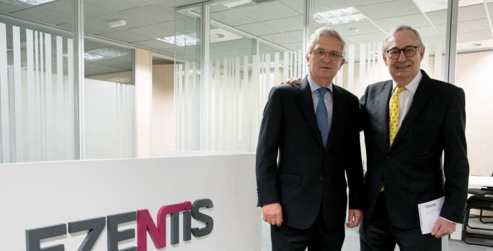 Ezentis logra un contrato con Enaire para conectar con fibra óptica los aeropuertos de Sevilla y Málaga