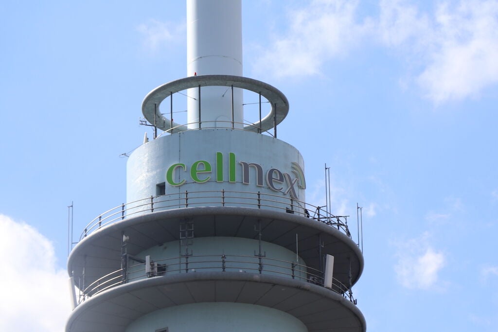 Cellnex sube en el Ibex 35 tras la compra de los activos de Hutchison