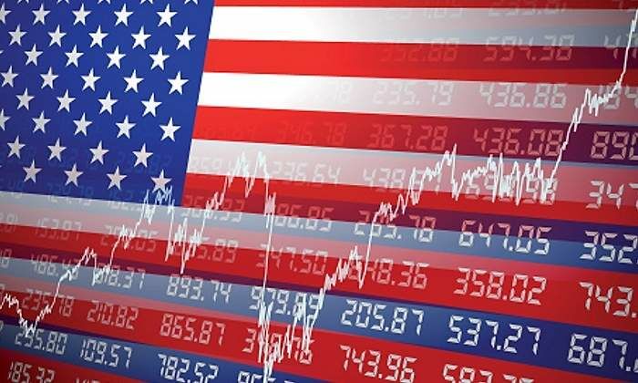 Los índices de Wall Street caen, salvo el Nasdaq, y se dirigen a su peor mes desde 2020