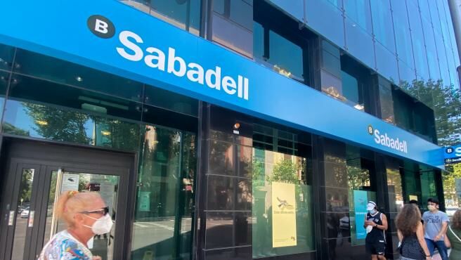 Sabadell coloca una emisión de CoCos por 750 millones de euros