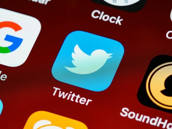 Twitter en equilibrio en 2021 ante la rebaja generalizada de su PO