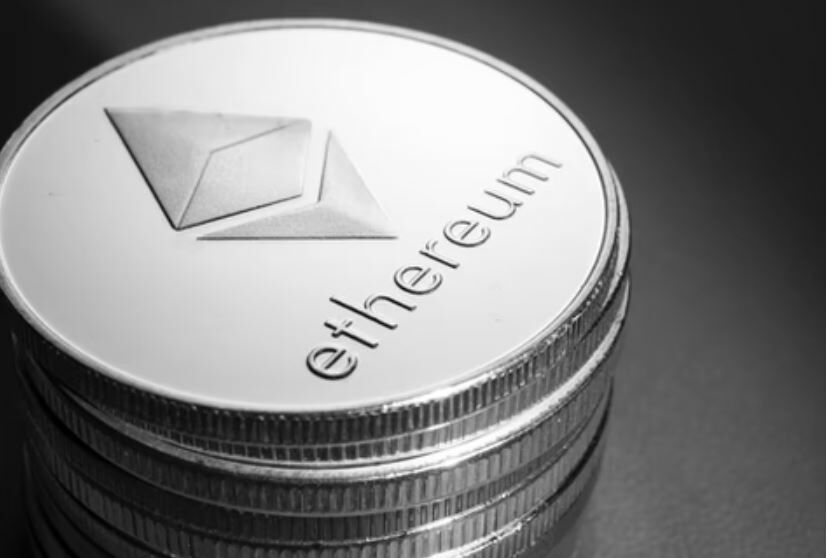 Ethereum podría subir hasta un 145% este año según Finder 