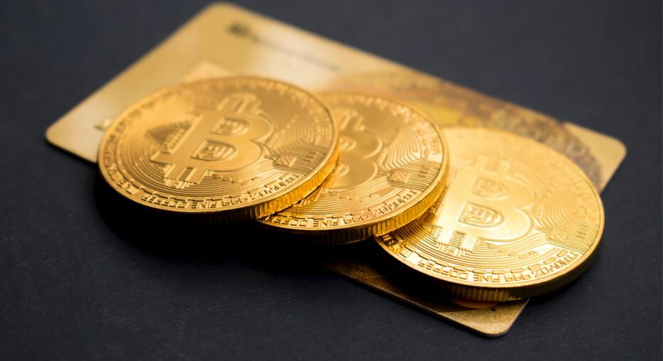 Bitcoin pierde brío y volatilidad mientras gana peso institucional 