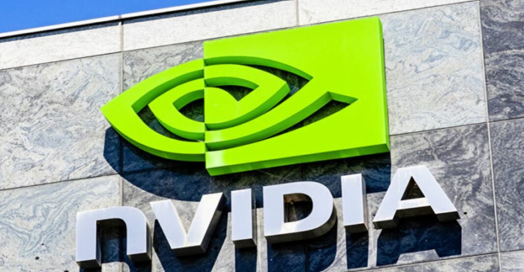 Nvidia en mínimos tras las restricciones para vender sus chips a China